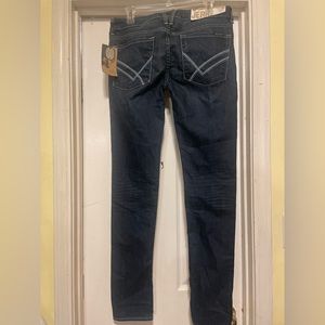 NWT William Rast Jerri Skinny Jean